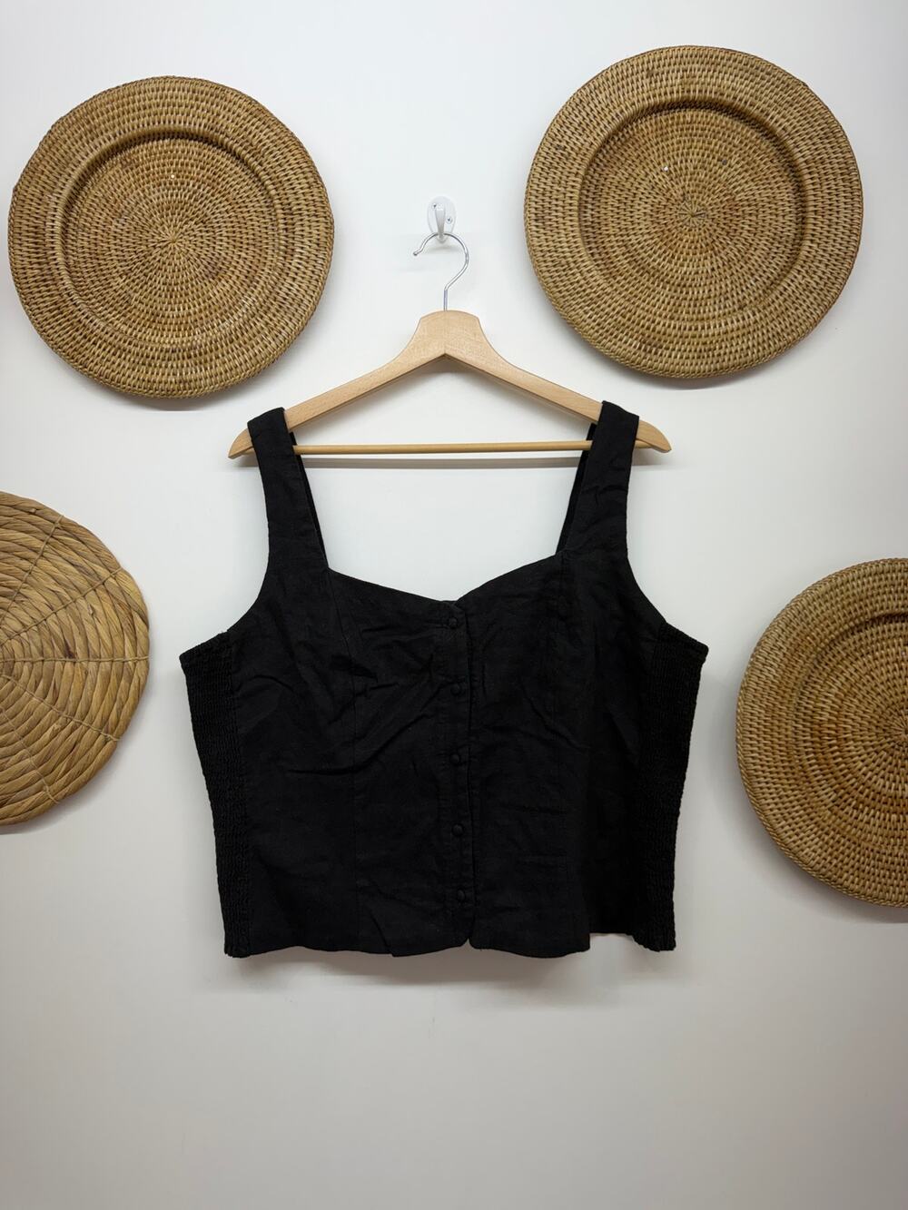 Old Navy Black Button Up Tank Top XL